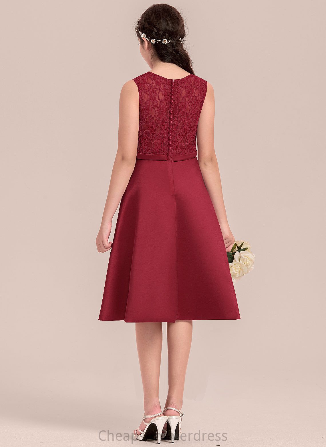 A-Line Satin Junior Bridesmaid Dresses Knee-Length With Scarlet Bow(s) Lace Scoop Neck