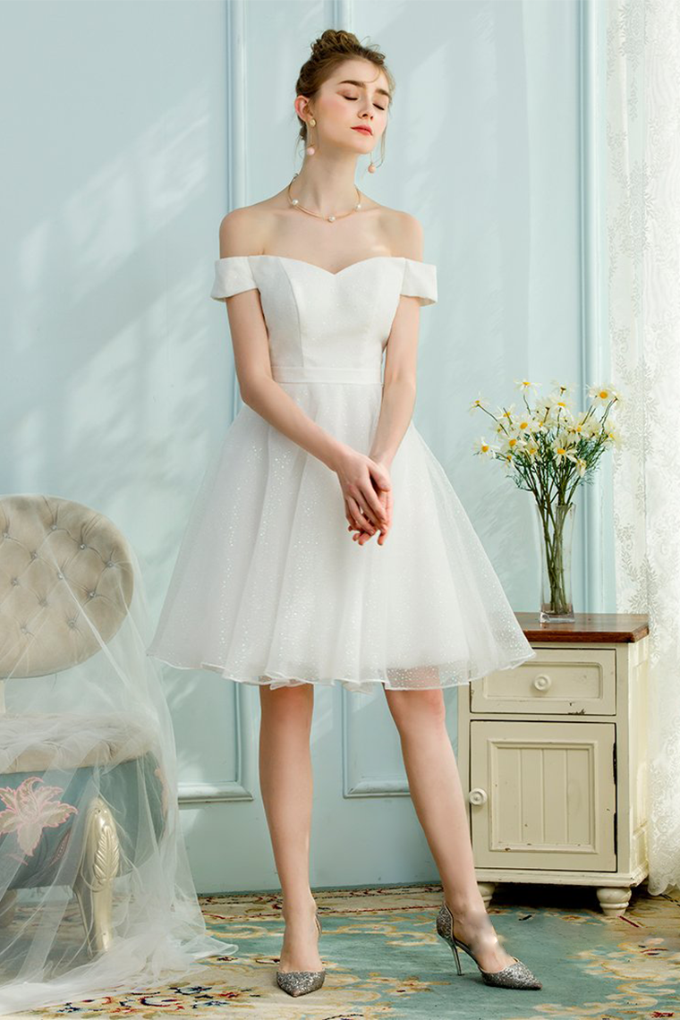 A-Line/Princess Ruffles Sweetheart Sleeveless Sweep/Brush Train Satin Homecoming Dresses Brooklyn Dresses