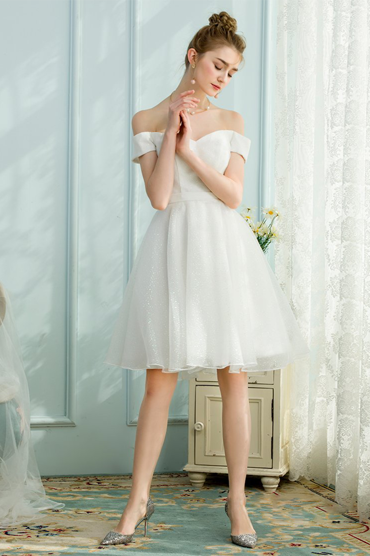 A-Line/Princess Ruffles Sweetheart Sleeveless Sweep/Brush Train Satin Homecoming Dresses Brooklyn Dresses