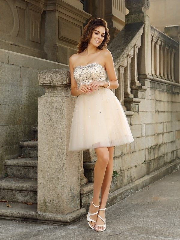 A-Line/Princess Strapless Beading Satin Cocktail Homecoming Dresses Allie Sleeveless Short Dresses